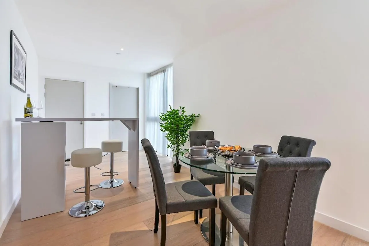 Ferienwohnung Shywharf London Apartment