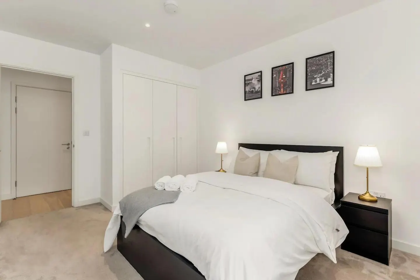 Apartment Ferienwohnung Shywharf London